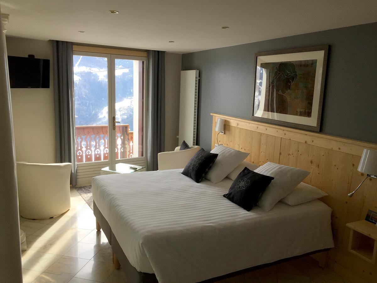 Le Coeur 1210 Bed & Breakfast Granier ภายนอก รูปภาพ