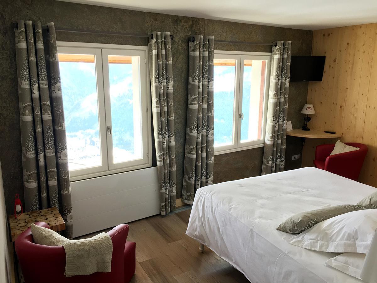 Le Coeur 1210 Bed & Breakfast Granier ภายนอก รูปภาพ